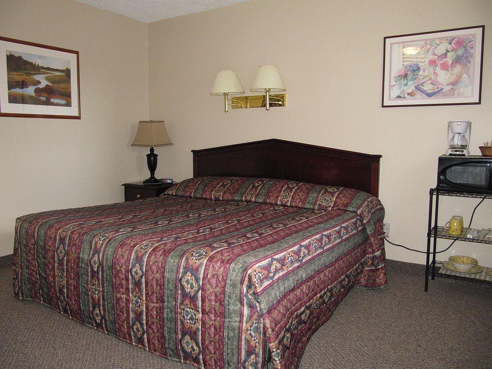 Spring Lake Resort Dwight Bagian luar foto