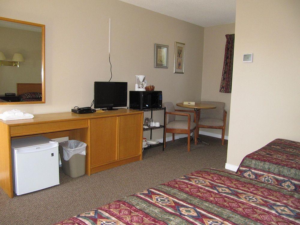 Spring Lake Resort Dwight Bagian luar foto