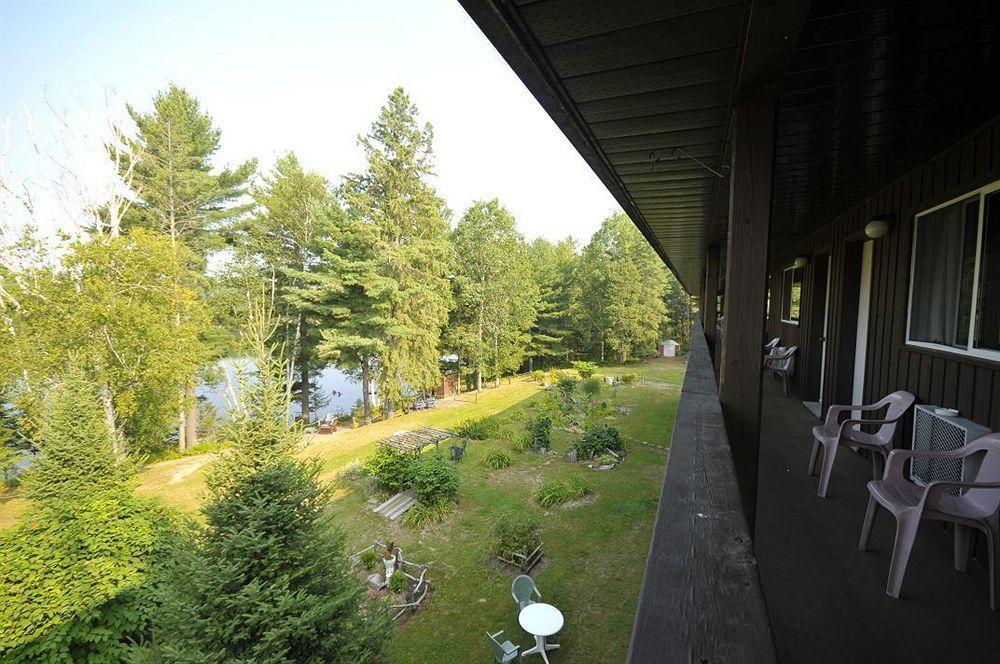 Spring Lake Resort Dwight Bagian luar foto